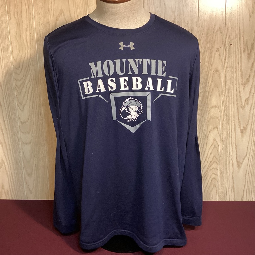 Under Armour Mountie Baseball Mens long sleeve loose heat gear size large